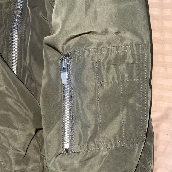 ZARA Man Olive Green Bomber Jacket - Picture 3 of 6